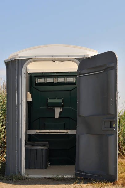 Portable Toilet Options We Offer in Gleed, WA
